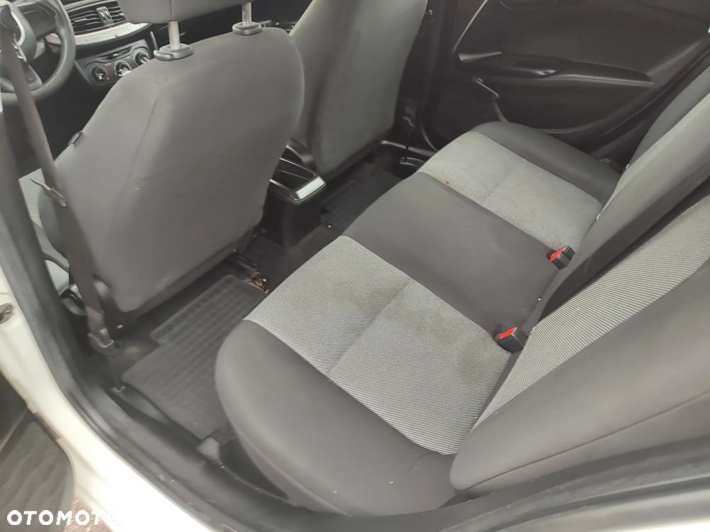 Fiat Tipo 1.4 16V Easy - 19