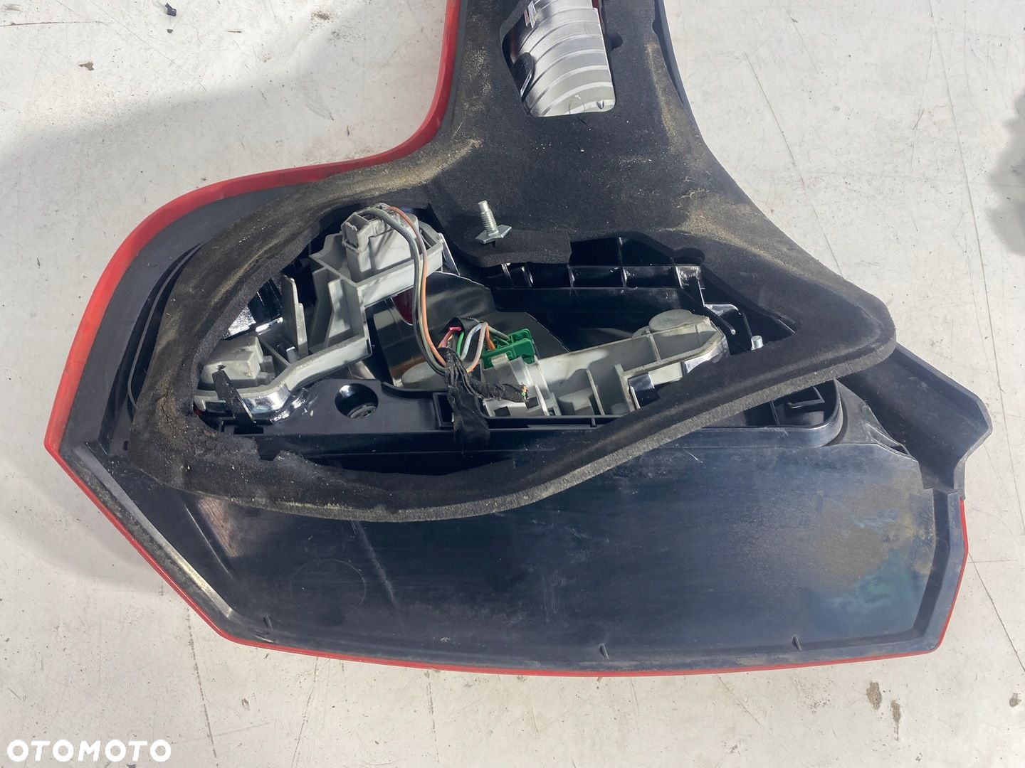 LAMPA PRAWY TYŁ PRAWA TYLNIA VOLVO C30 LIFT EU - 7