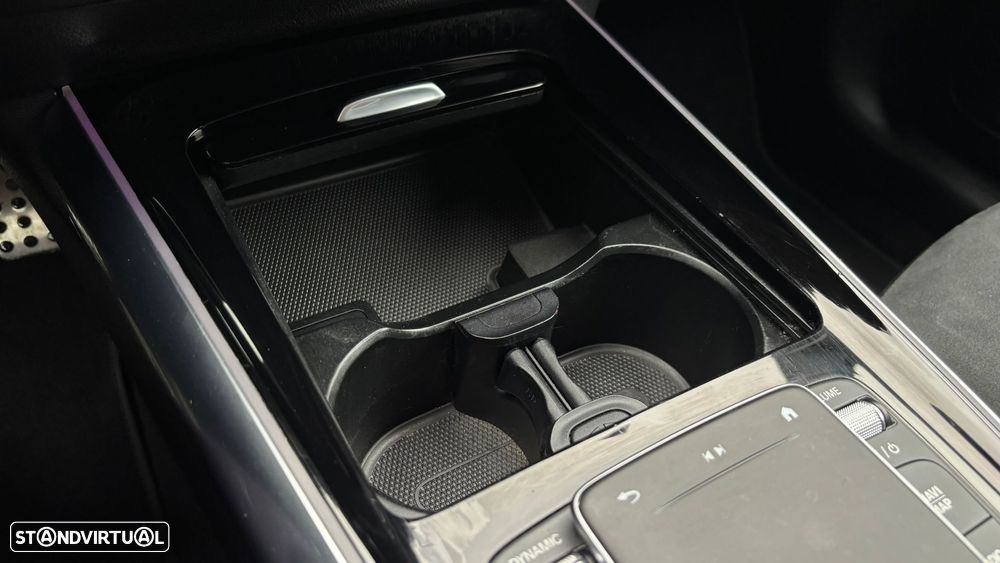 Mercedes-Benz GLA 250 e 8G-DCT AMG Line - 14