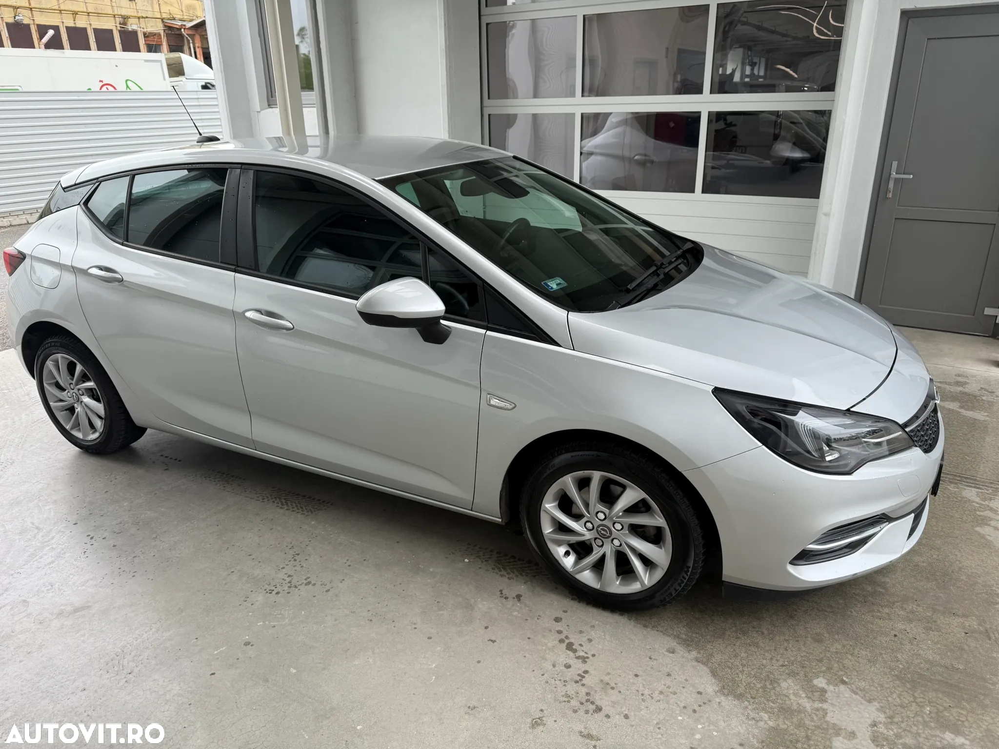 Opel Astra 1.5 Start/Stop 2020 - 4