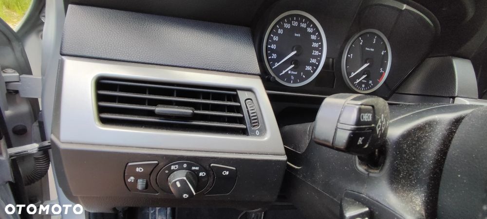 BMW Seria 5 - 27