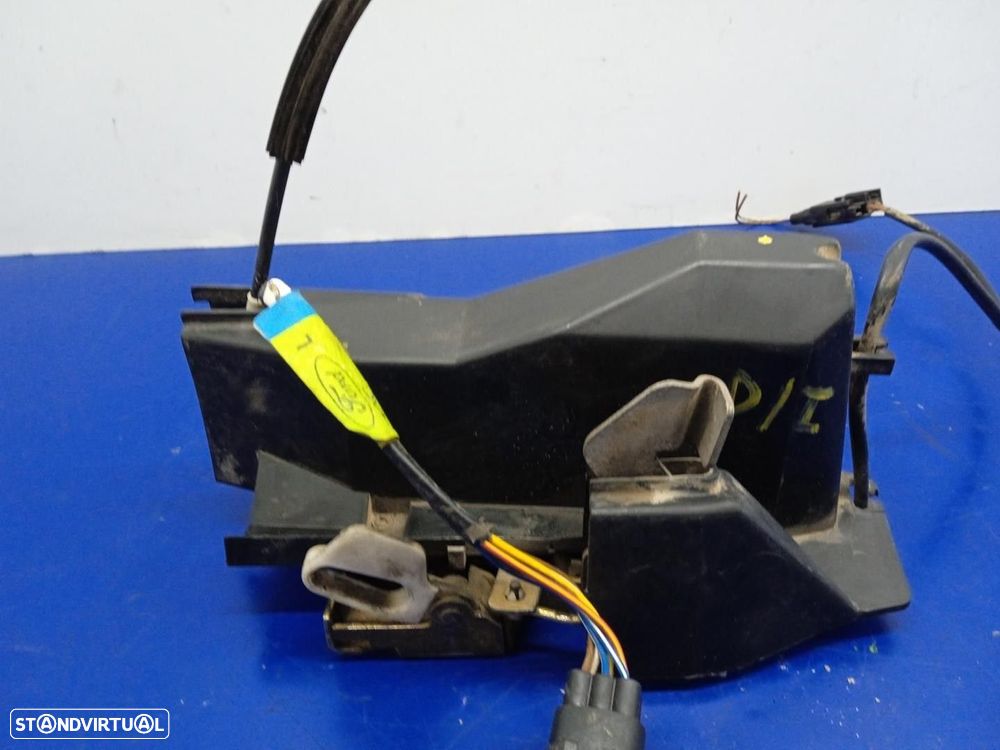 FECHADURA PORTA FRONTAL ESQUERDA FORD ESCORT VI 2007 - - 1