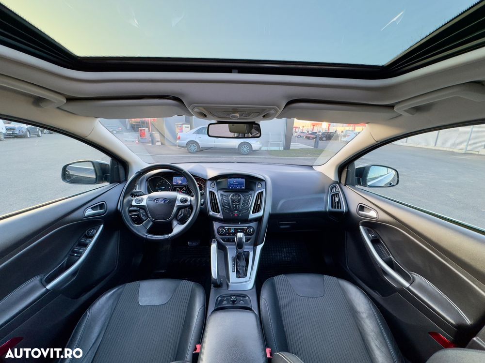 Ford Focus 2.0 TDCI DPF Powershift Titanium - 12