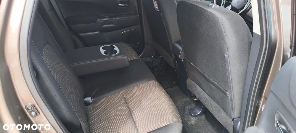 Mitsubishi ASX 1.6 2WD Diamant Edition+ - 32