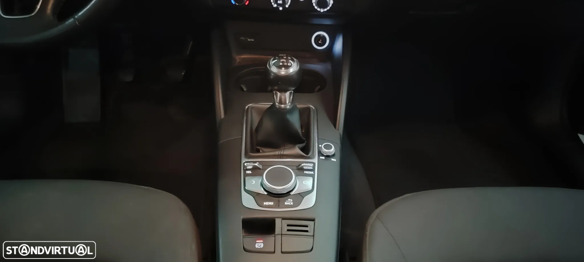 Audi A3 Limousine 30 TDI - 19