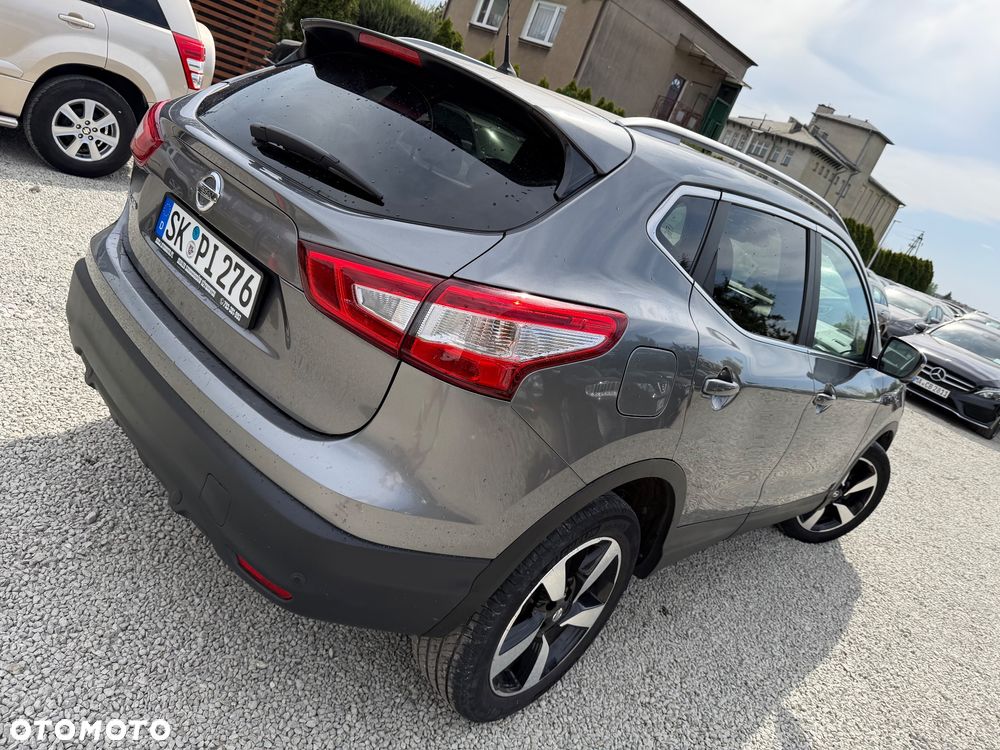 Nissan Qashqai 1.6 DIG-T N-Connecta - 22