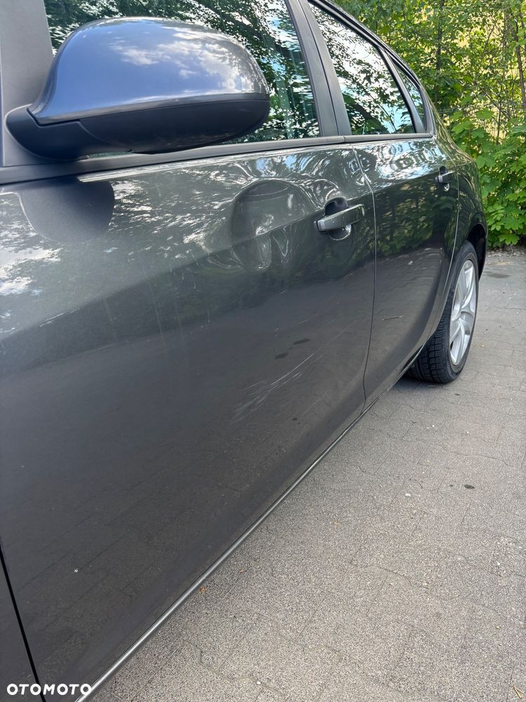 Opel Astra 1.7 CDTI - 8