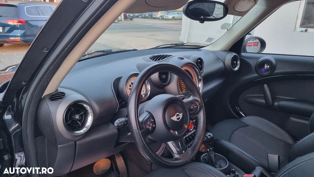 Mini Countryman Cooper D ALL4 AT - 16