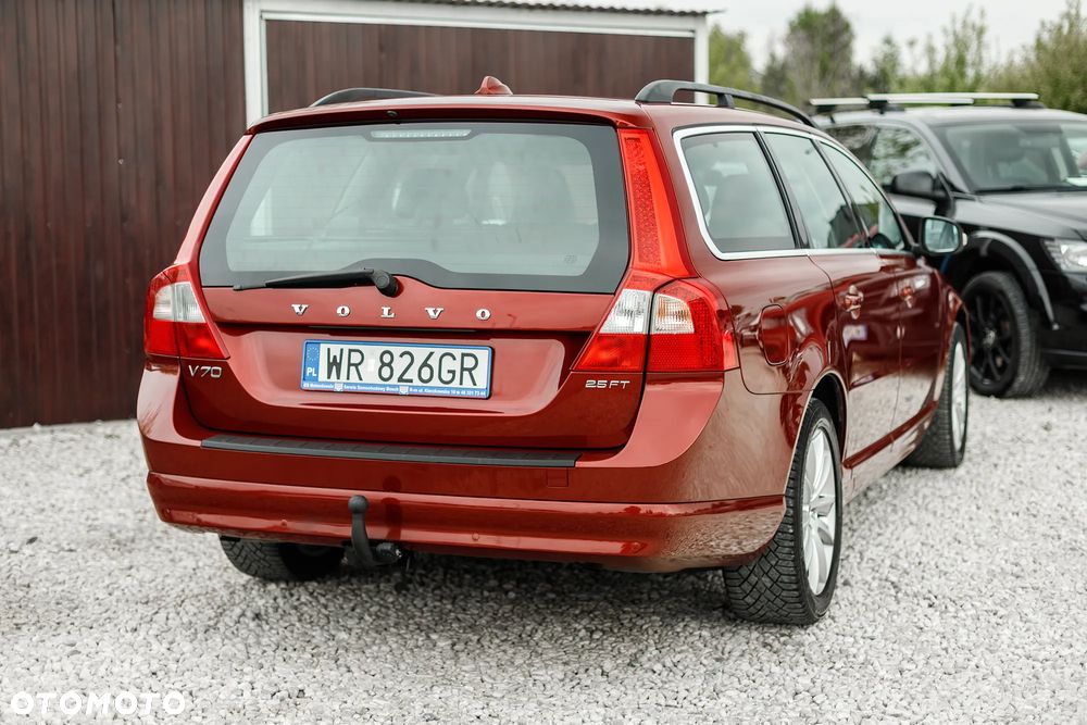 Volvo V70 2.5T Summum - 5