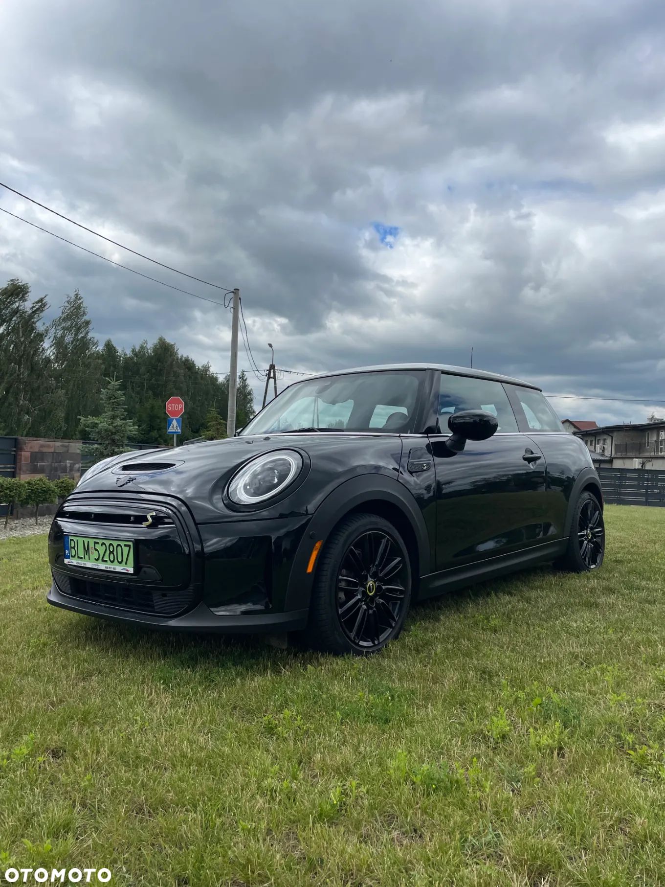 MINI Cooper SE Essential Trim - 1