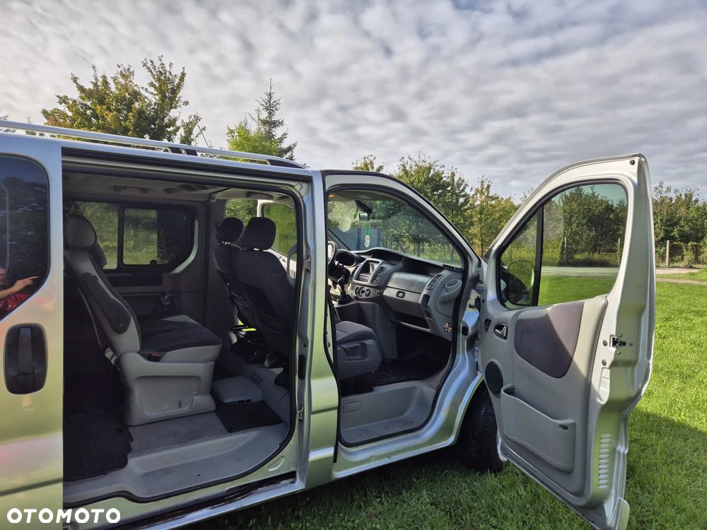 Renault Trafic - 12