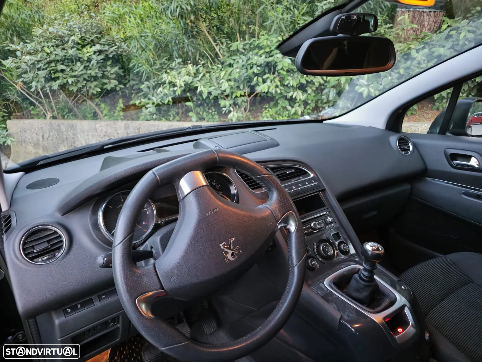 Peugeot 5008 1.6 HDi 7L Allure - 9