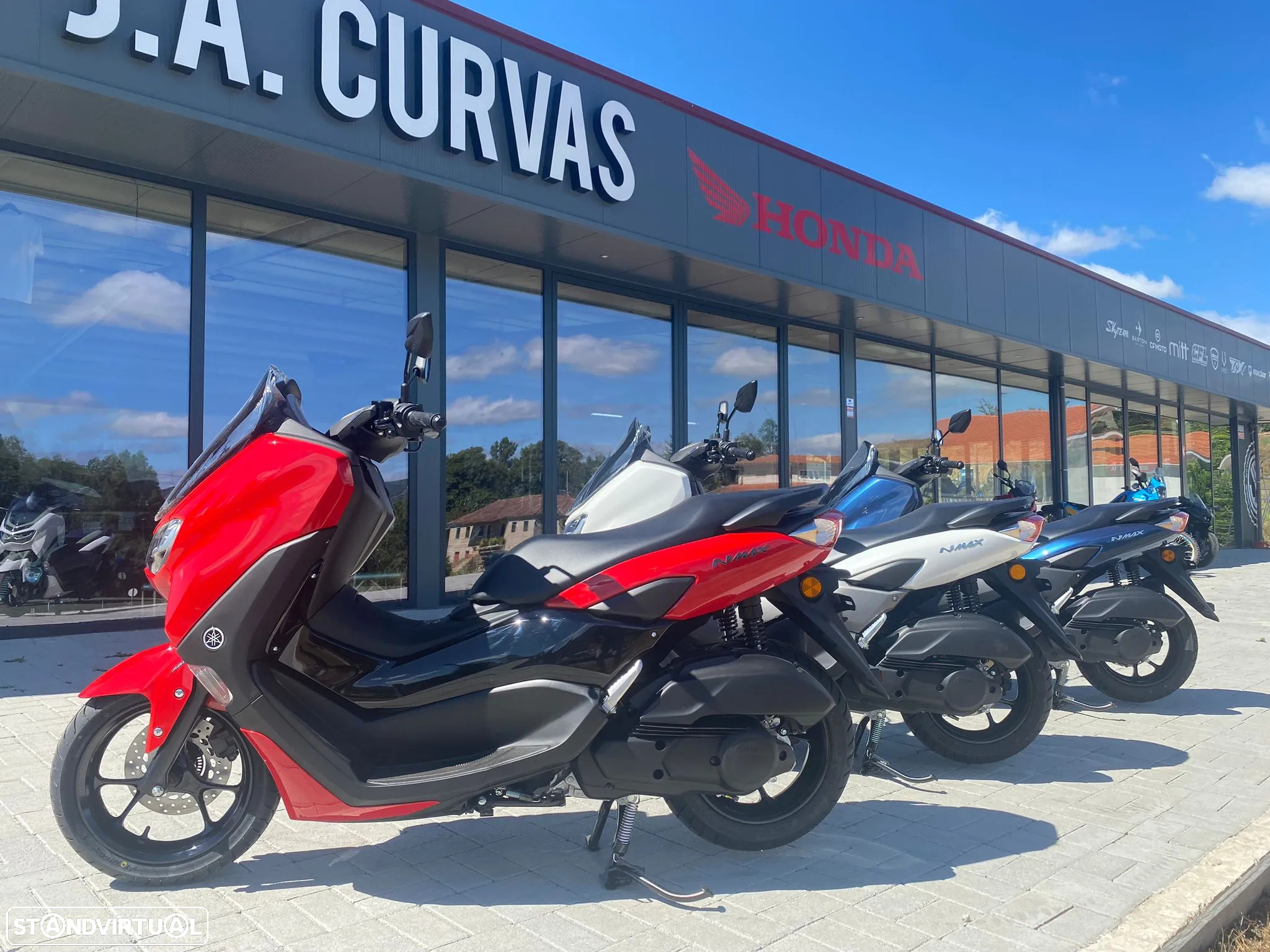 Yamaha NMAX 125 - 4