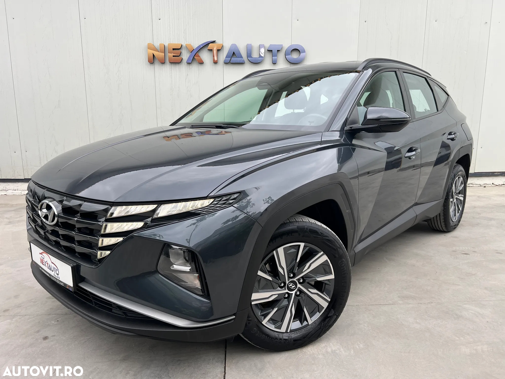 Hyundai Tucson - 2