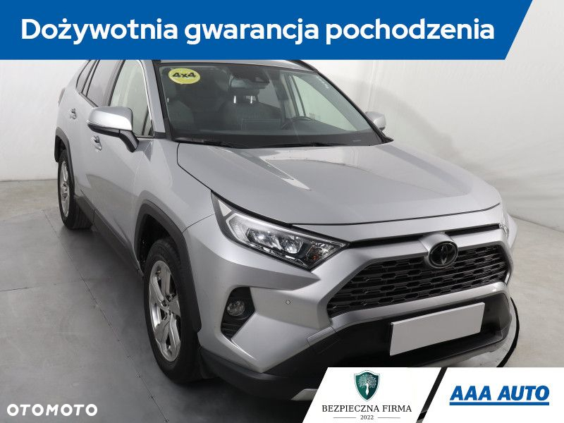 Toyota RAV4 - 22