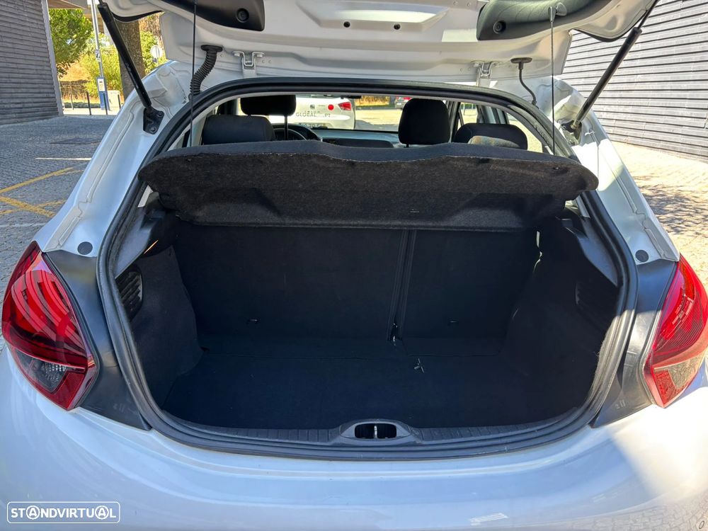 Peugeot 208 1.2 PureTech Active - 9