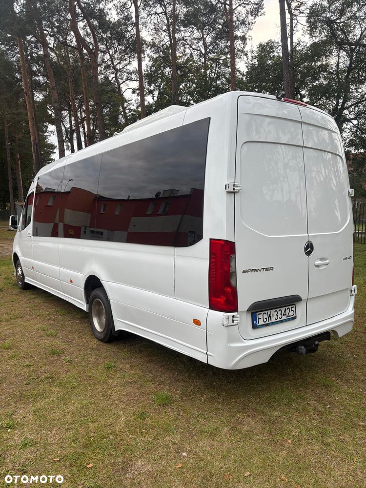 Mercedes-Benz Mercus Sprinter - 4