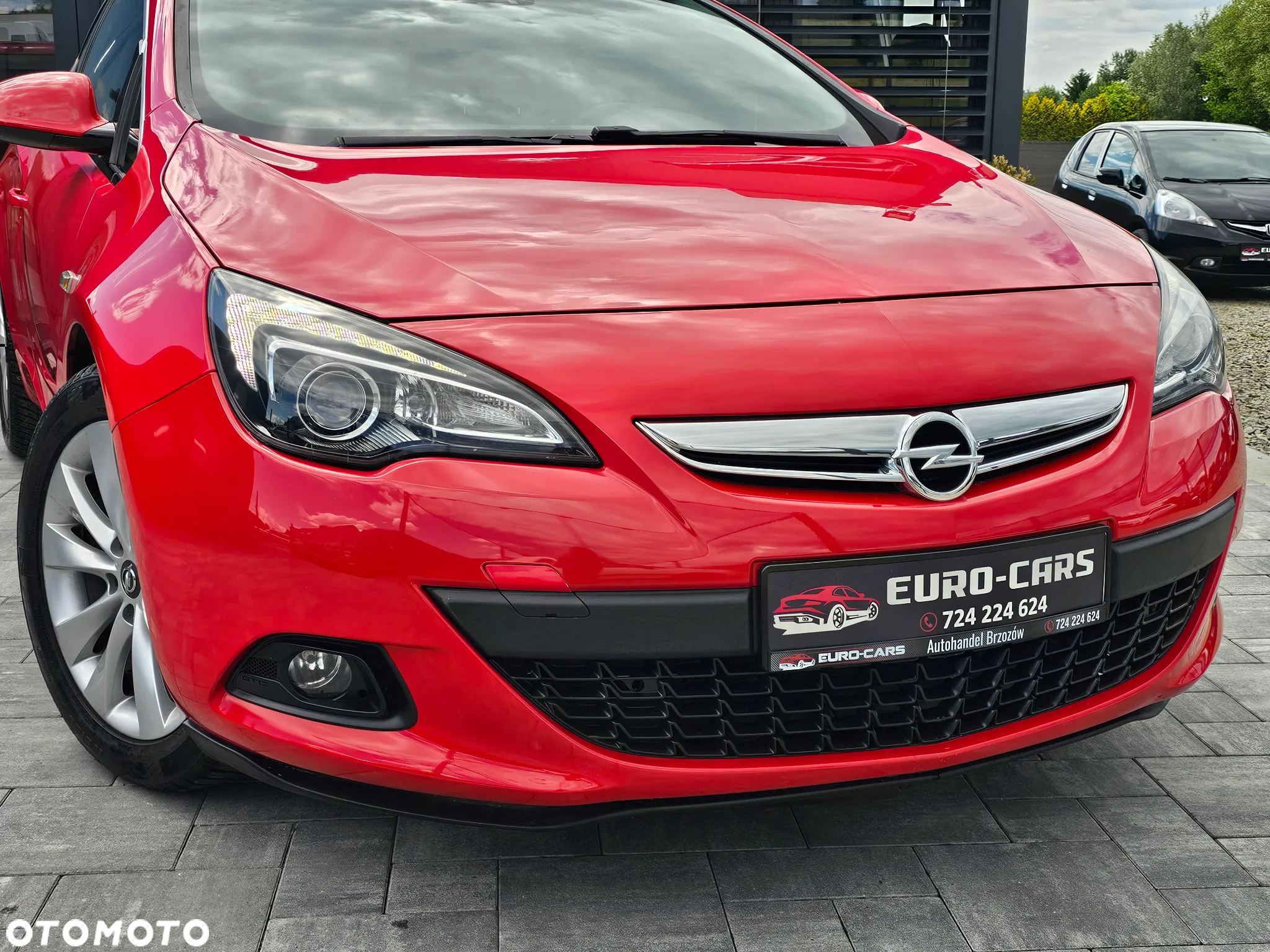Opel Astra IV GTC 1.6 T Active - 18