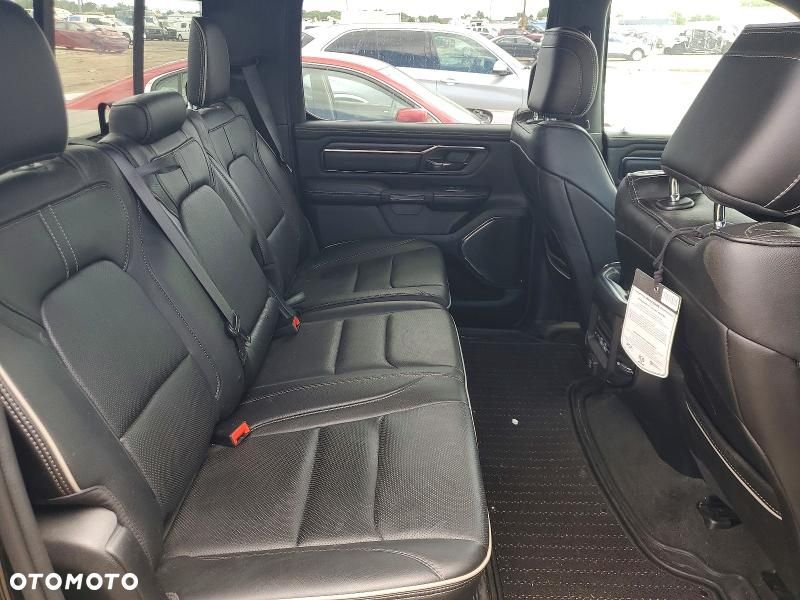 RAM 1500 5.7 Crew Cab Limited - 10