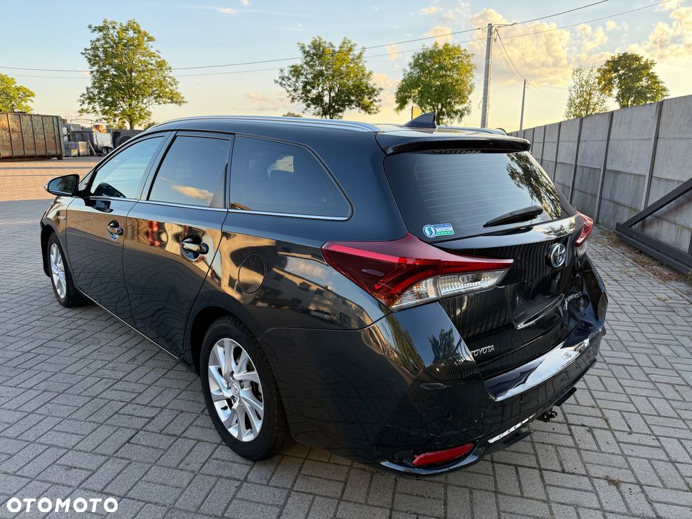 Toyota Auris - 8