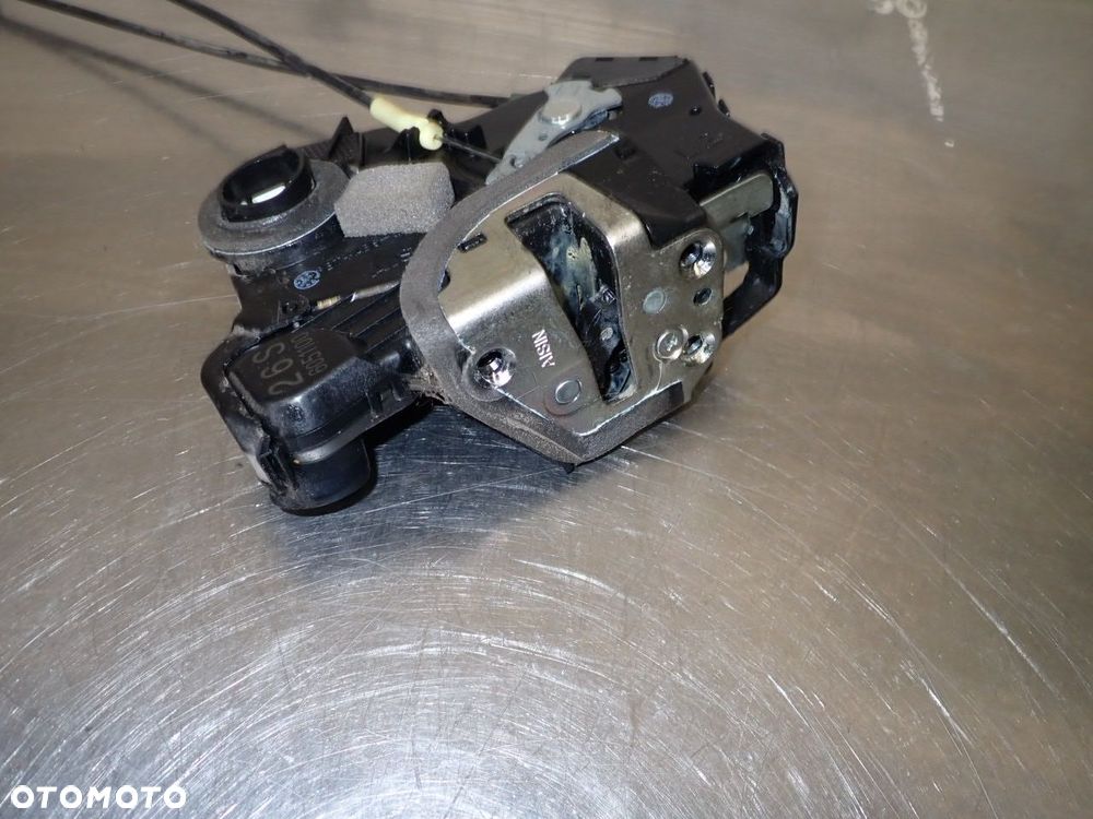 ZAMEK LEWY PRZÓD DRZWI SUZUKI GRAND VITARA II 1.9  6051100 - 4