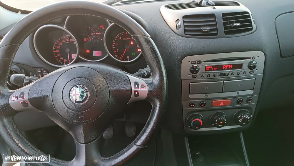 Alfa Romeo 147 1.6 TS Progression - 22