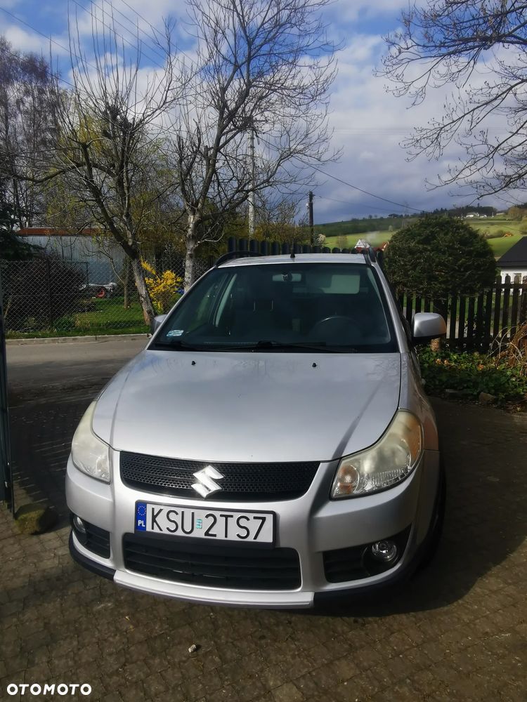Suzuki SX4 - 10