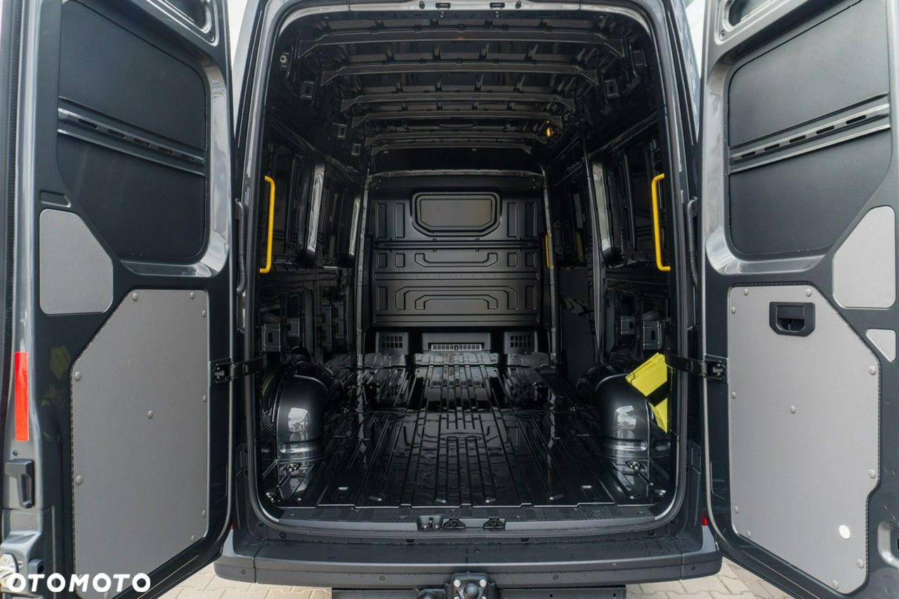 Volkswagen Crafter - 9