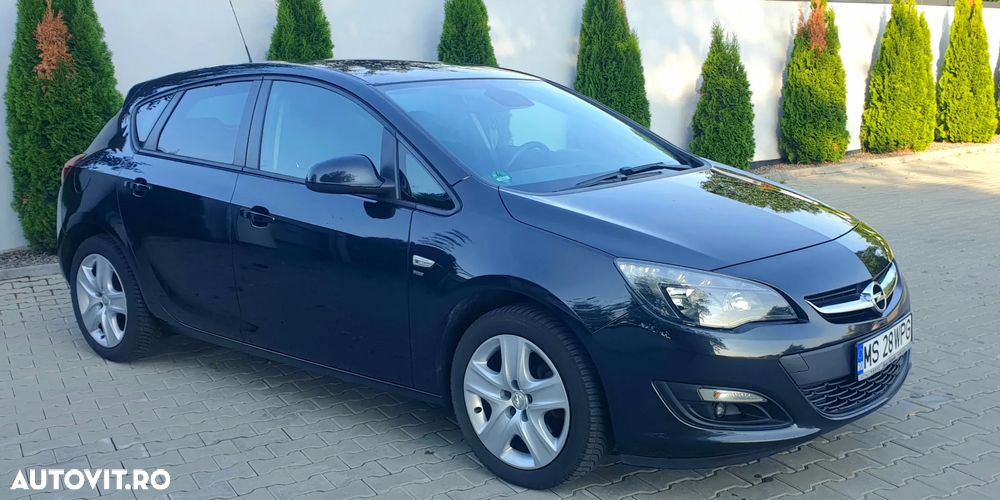 Opel Astra 1.7 CDTI DPF ENERGY - 10