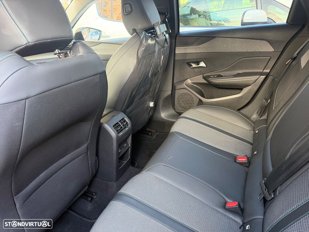 Peugeot 308 SW - 17