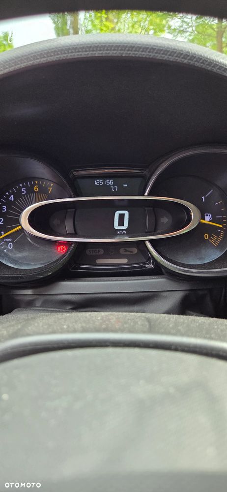 Renault Clio 1.2 16V Life - 14