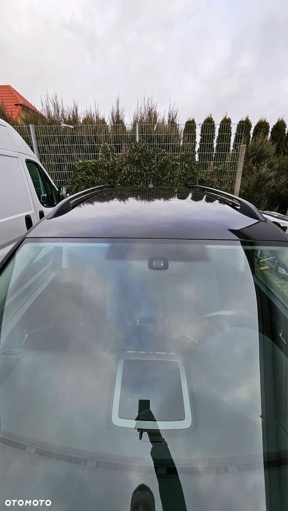 Volkswagen Touran 1.4 TSI United - 12