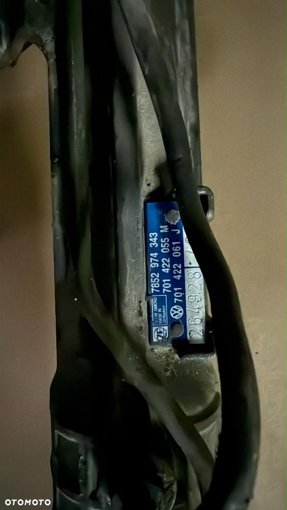 MAGLOWNICA VOLKSWAGEN T4 701422061J - 2