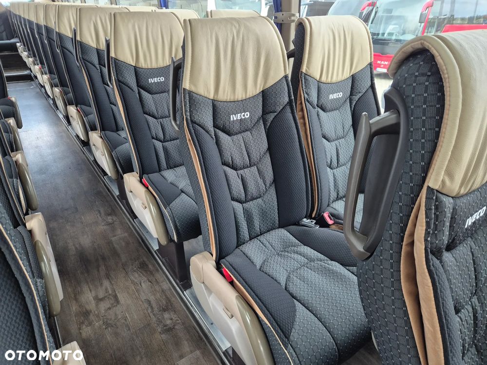 Iveco MAGELYS / SPROWADZONY / WINDA / EURO 6 - 27