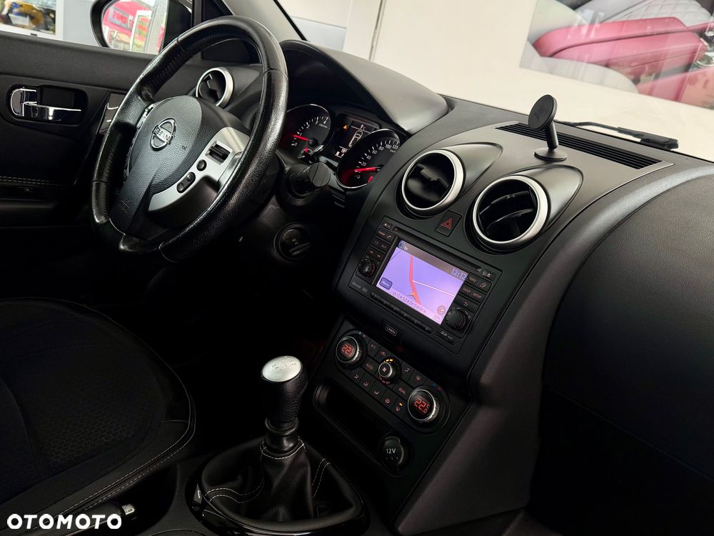 Nissan Qashqai 2.0 360 - 21