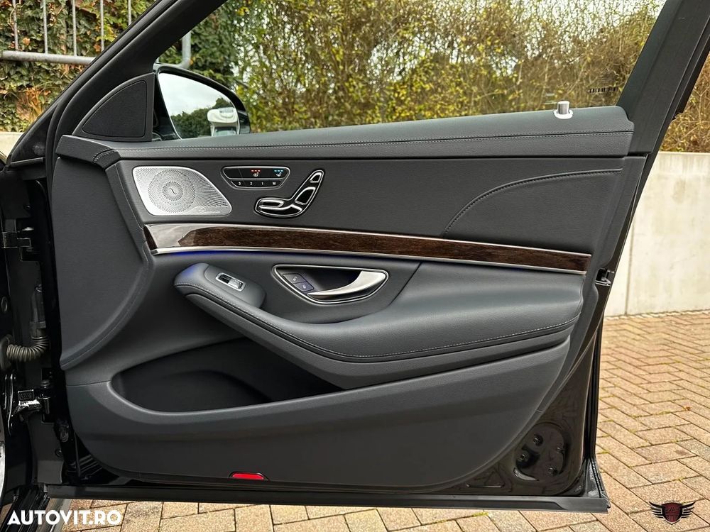 Mercedes-Benz S 350 d 4MATIC Long Aut - 29