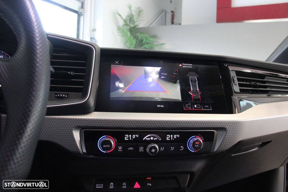 Audi A1 Sportback 40 TFSI S line S tronic - 17