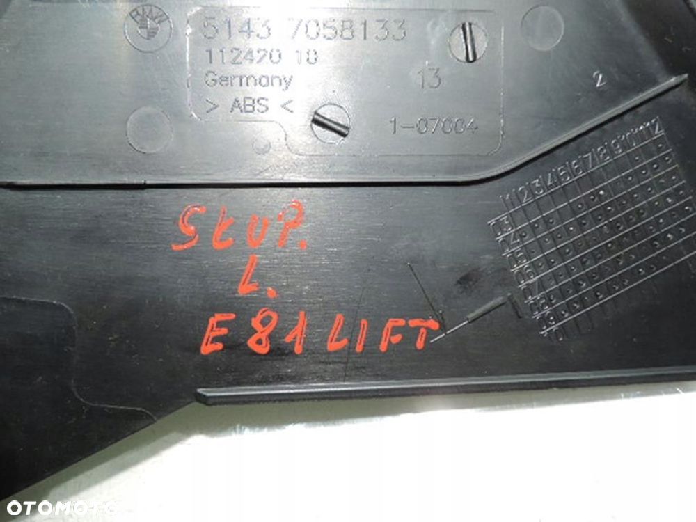 OSŁONA SŁUPKA LEWY PRZÓD BMW E81 LIFT - 3