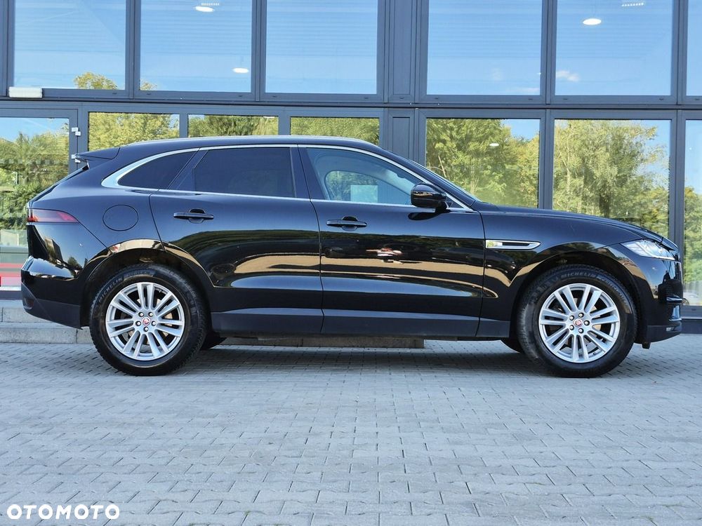Jaguar F-Pace 25d AWD Prestige - 6