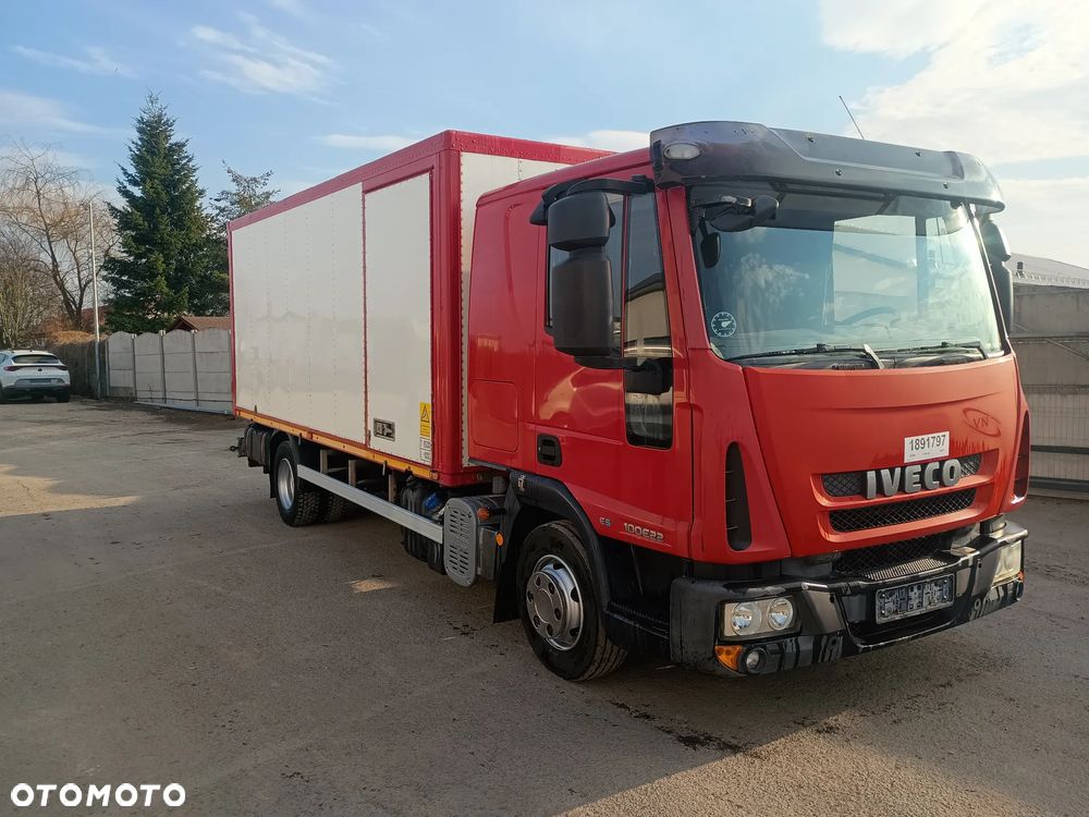Iveco 100E22 - 2