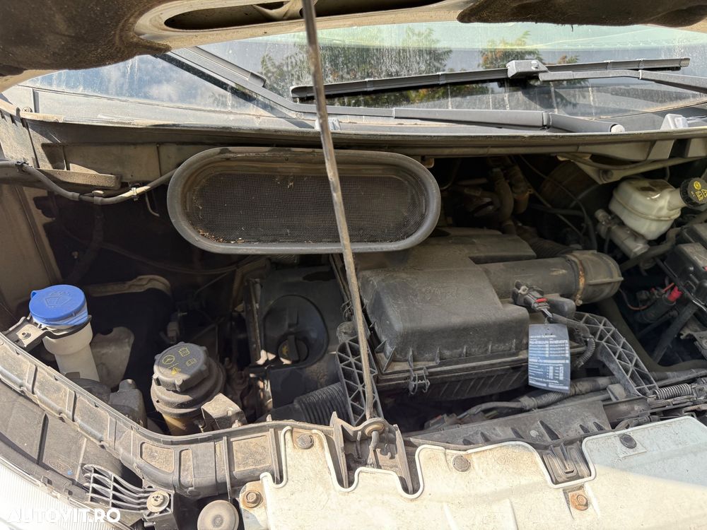 Ford Transit 2017 2.2tdi Punte Dubla 7 locuri  Bena Aluminiu TVA Camioneta Dokka 7 locuri Carosata Pick-Up Unic Proprietar de noua Reprezentanța Ford Carte Service Istoric Complet km reali Clima AC Nu Mercedes Sprinter VW crafter Boxer Peugeot - 28