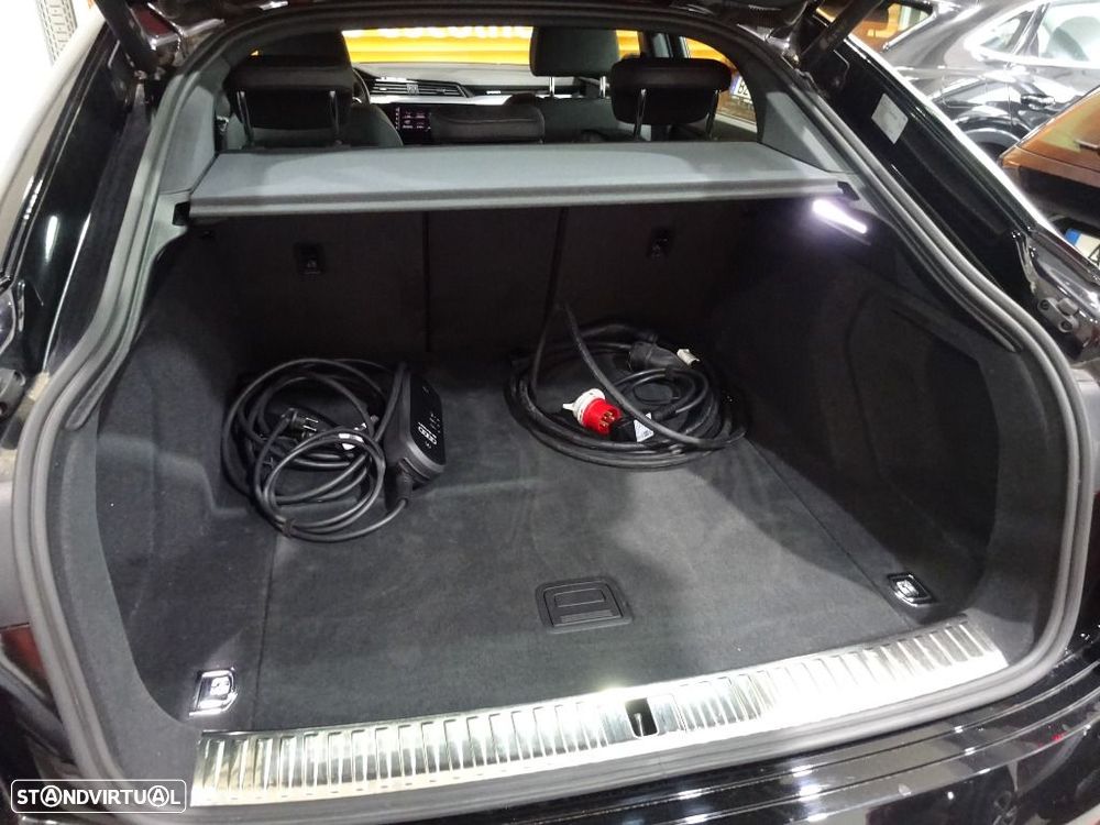 Audi e-tron Sportback 55 quattro S line - 35