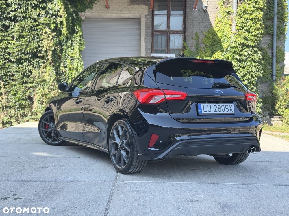 Ford Focus 2.0 EcoBlue ST - 12