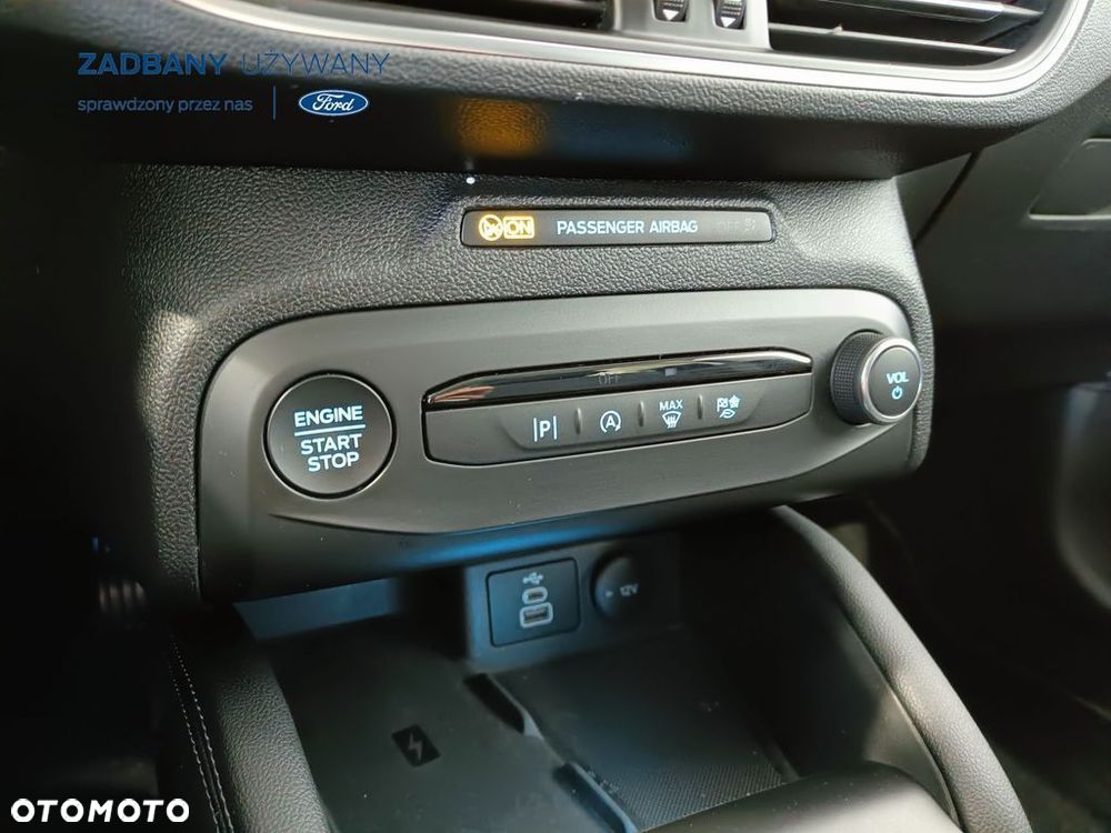 Ford Focus 1.0 EcoBoost mHEV Active X - 24