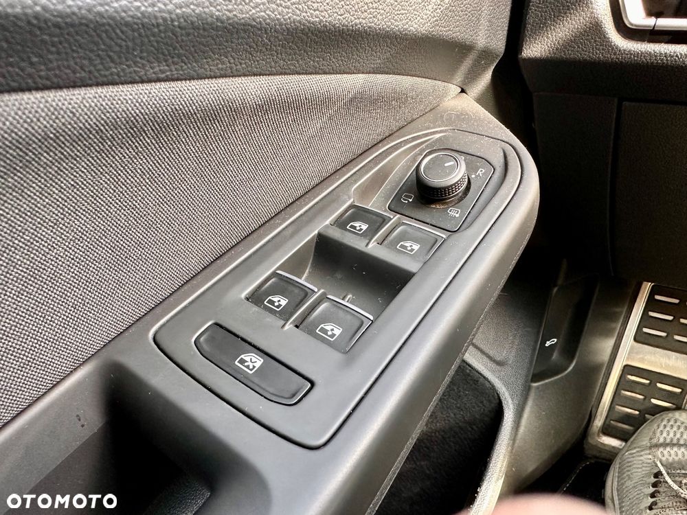 Volkswagen Golf Alltrack - 17