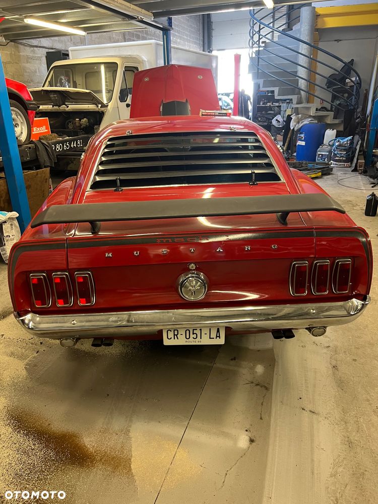 Ford Mustang - 3