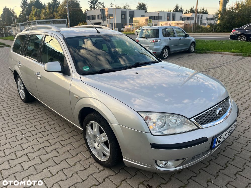 Ford Mondeo 1.8 Ghia - 3