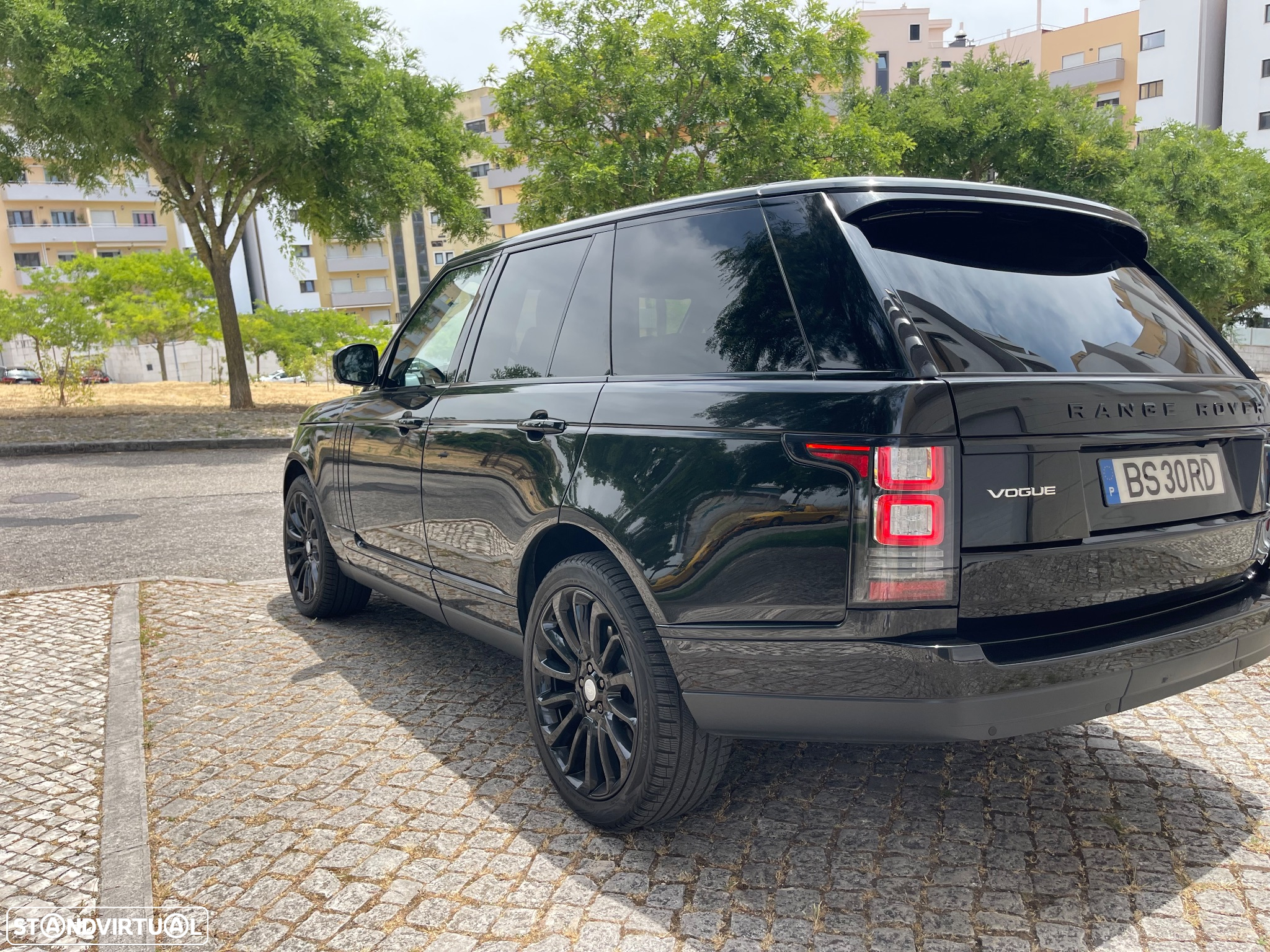 Land Rover Range Rover 3.0 TDV6 Vogue 182g - 4