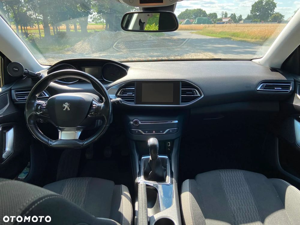 Peugeot 308 - 9
