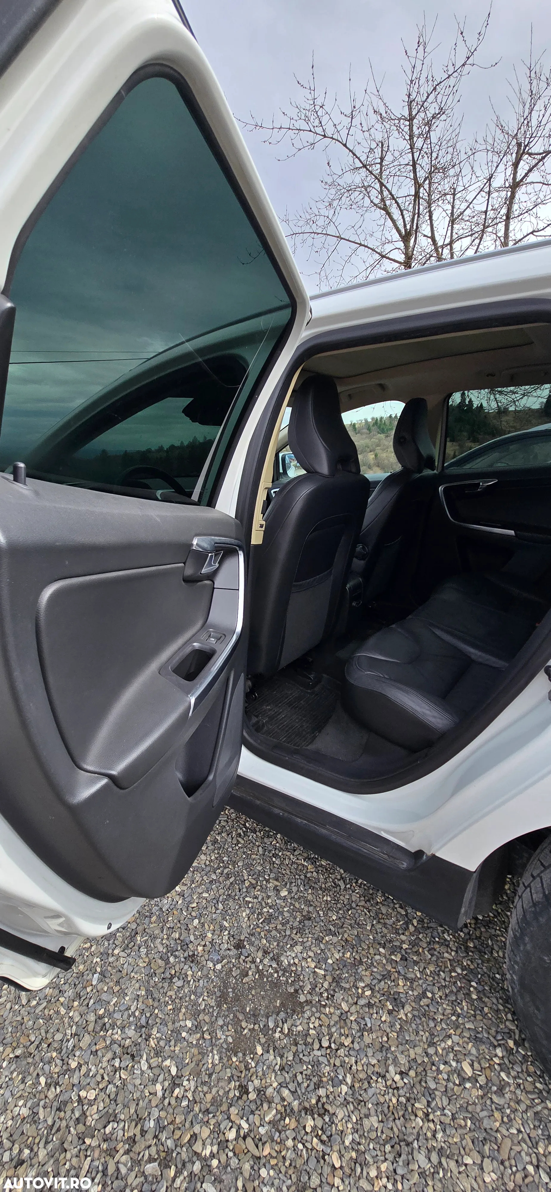 Volvo XC 60 D5 AWD Summum - 13